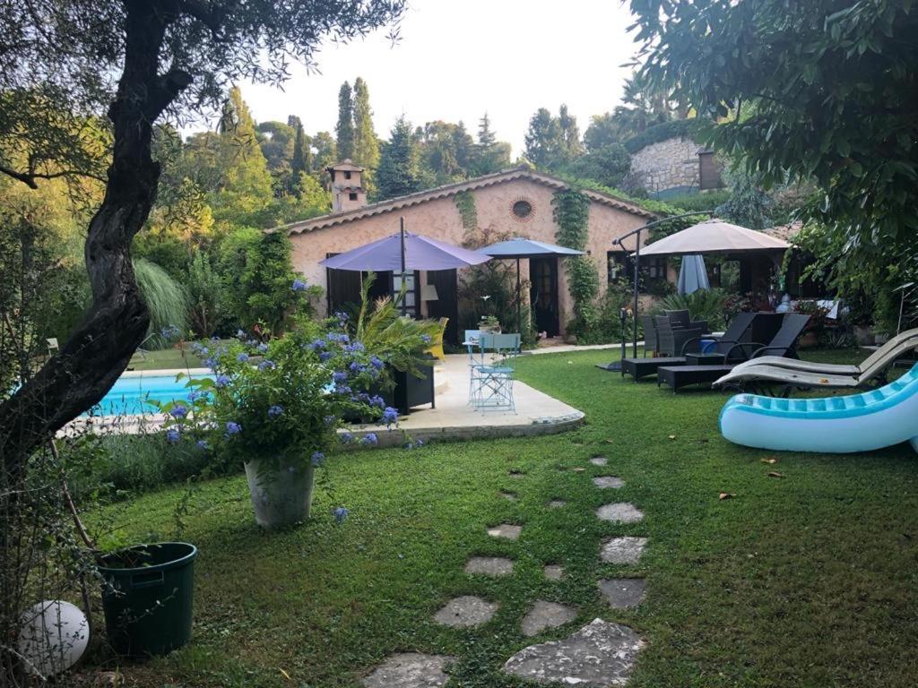 Abeille Bed & Breakfast Vence Bagian luar foto