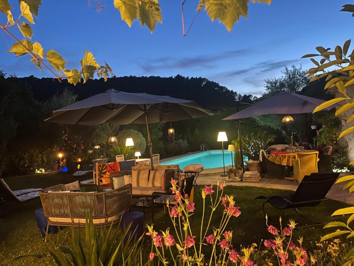 Abeille Bed & Breakfast Vence Bagian luar foto