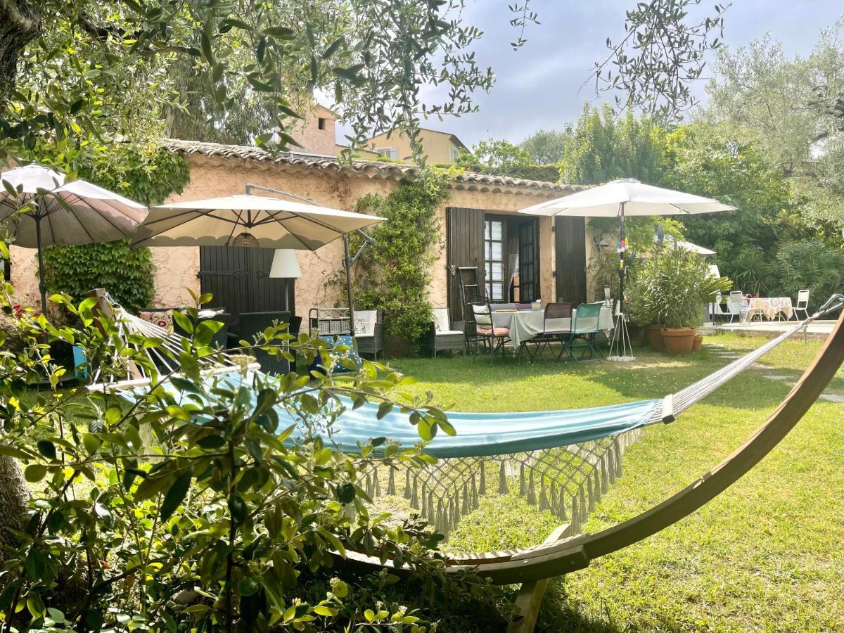 Abeille Bed & Breakfast Vence Bagian luar foto